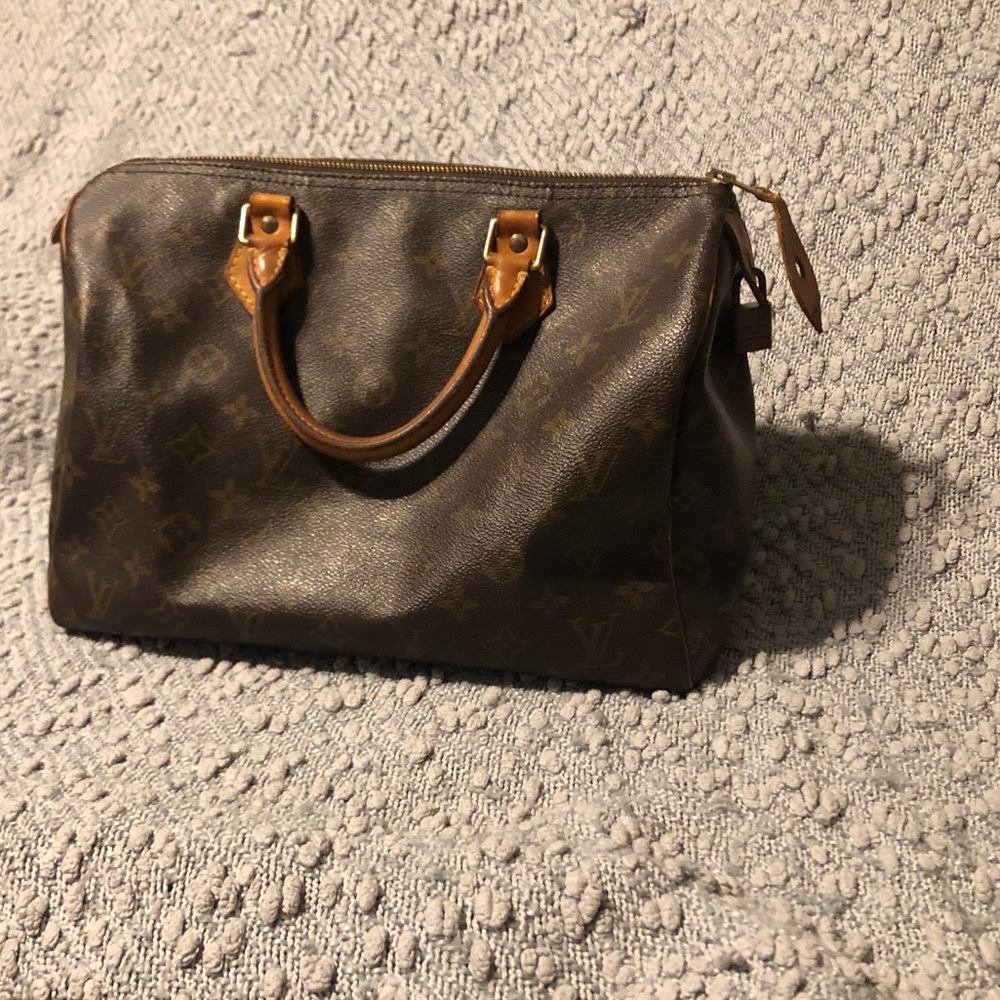 Authentic Louis Vuitton Speedy 30